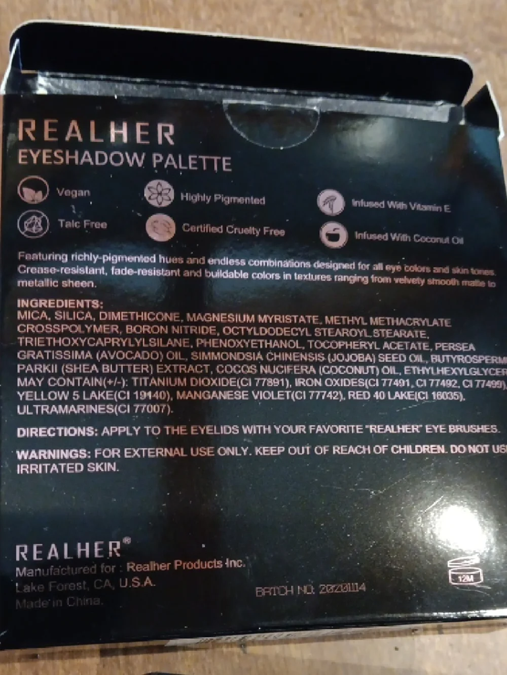 RealHer Dreams So Big Eyeshadow Palette - Black & Rose Gold Accents